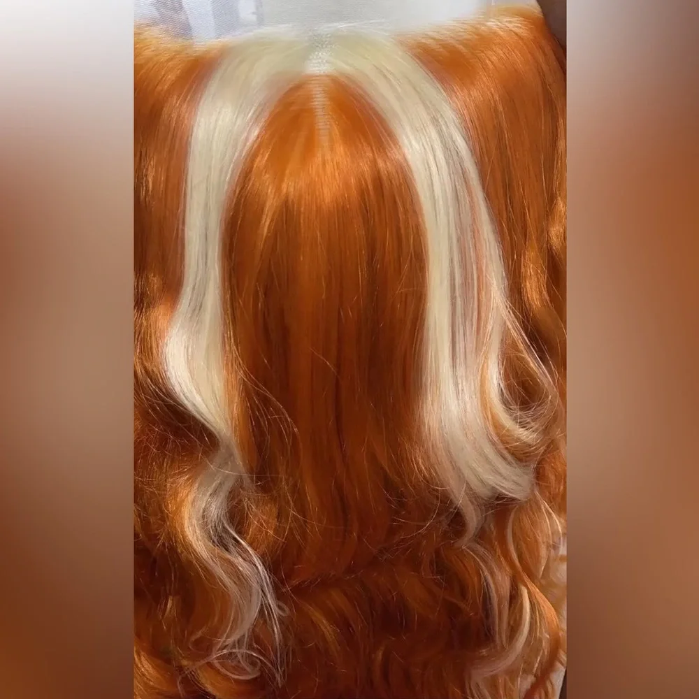 24” HUMAN HAIR BLEND ORANGE BLONDE BODY WAVY  LACE FRONT WIG *NEW**